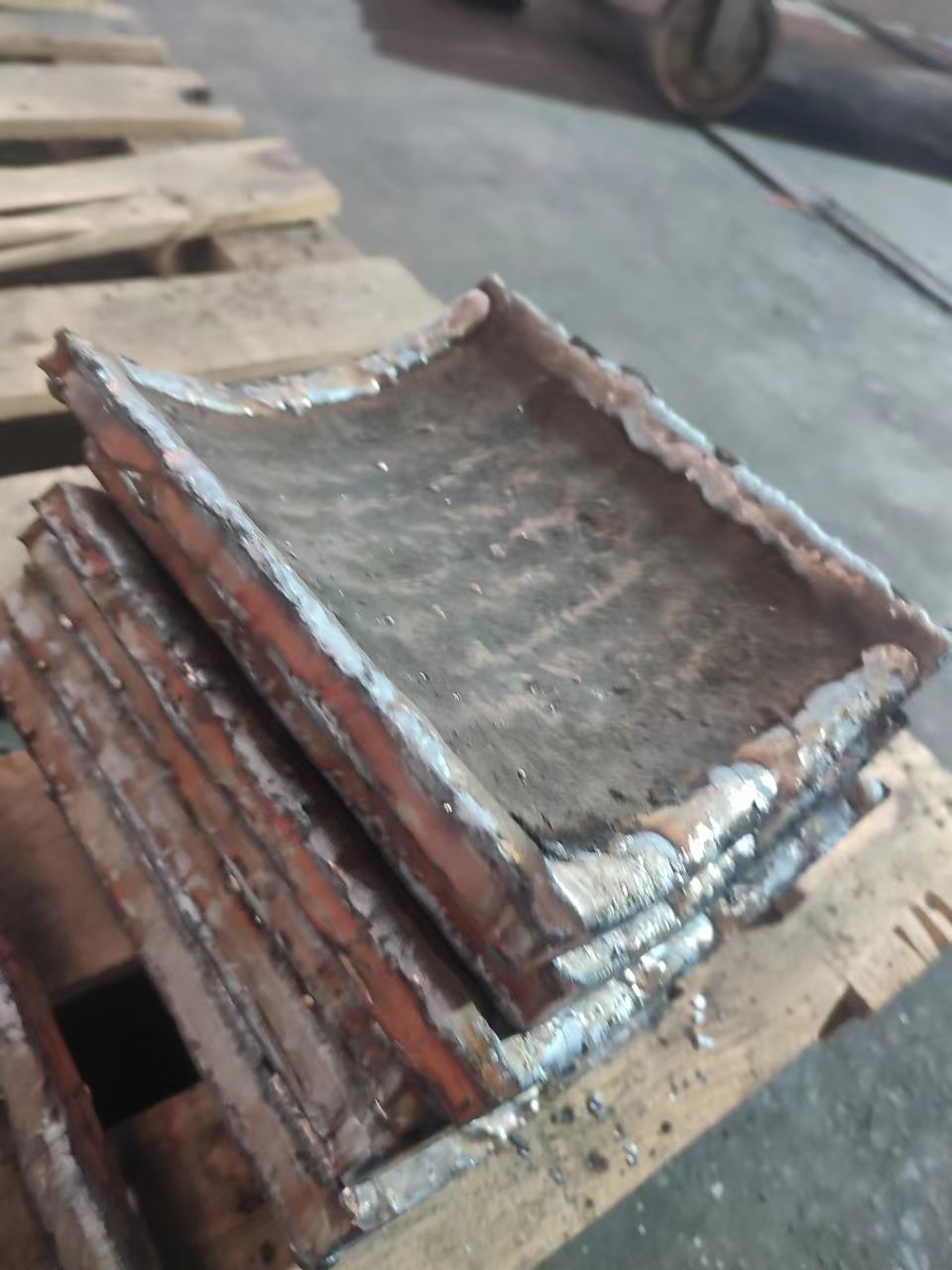 南京耐磨板压弧折弯打孔